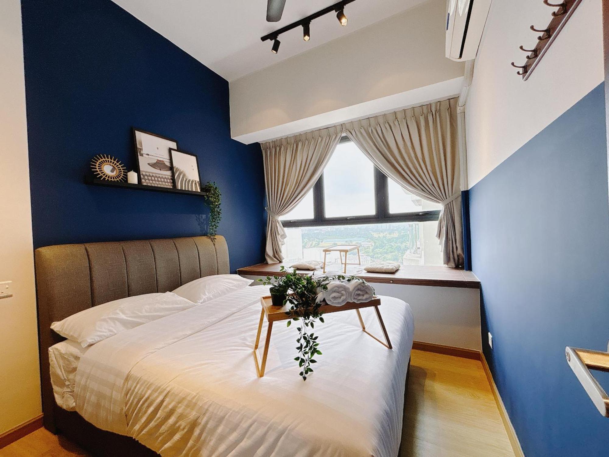 Апартаменти Country Garden Danga Bay By Lions Bay Джохор-Бару Номер фото